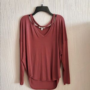 Express tops One Eleven collection